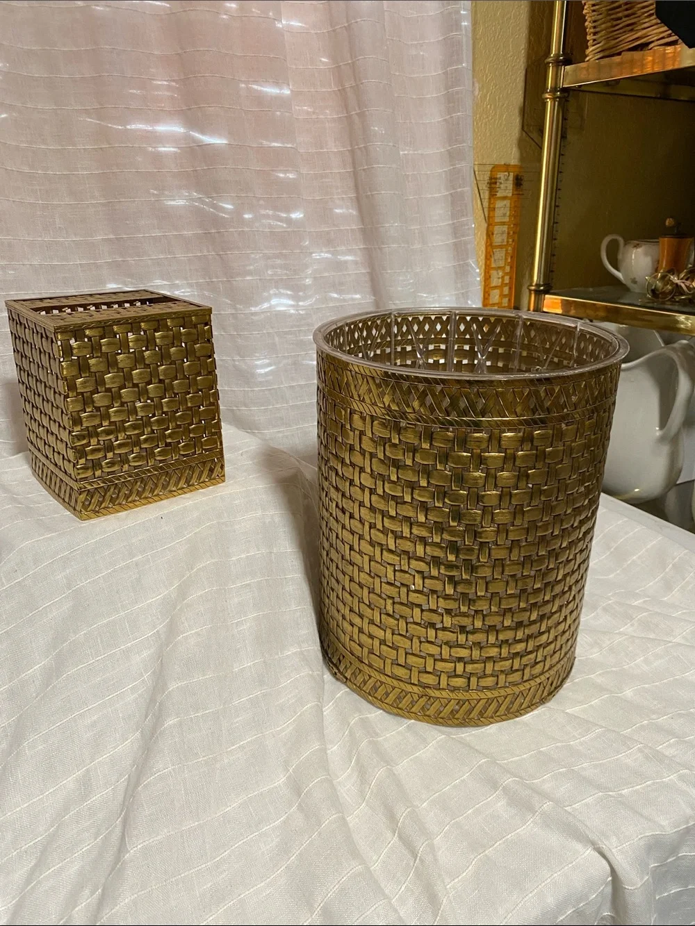 Hollywood Regency elegant gold